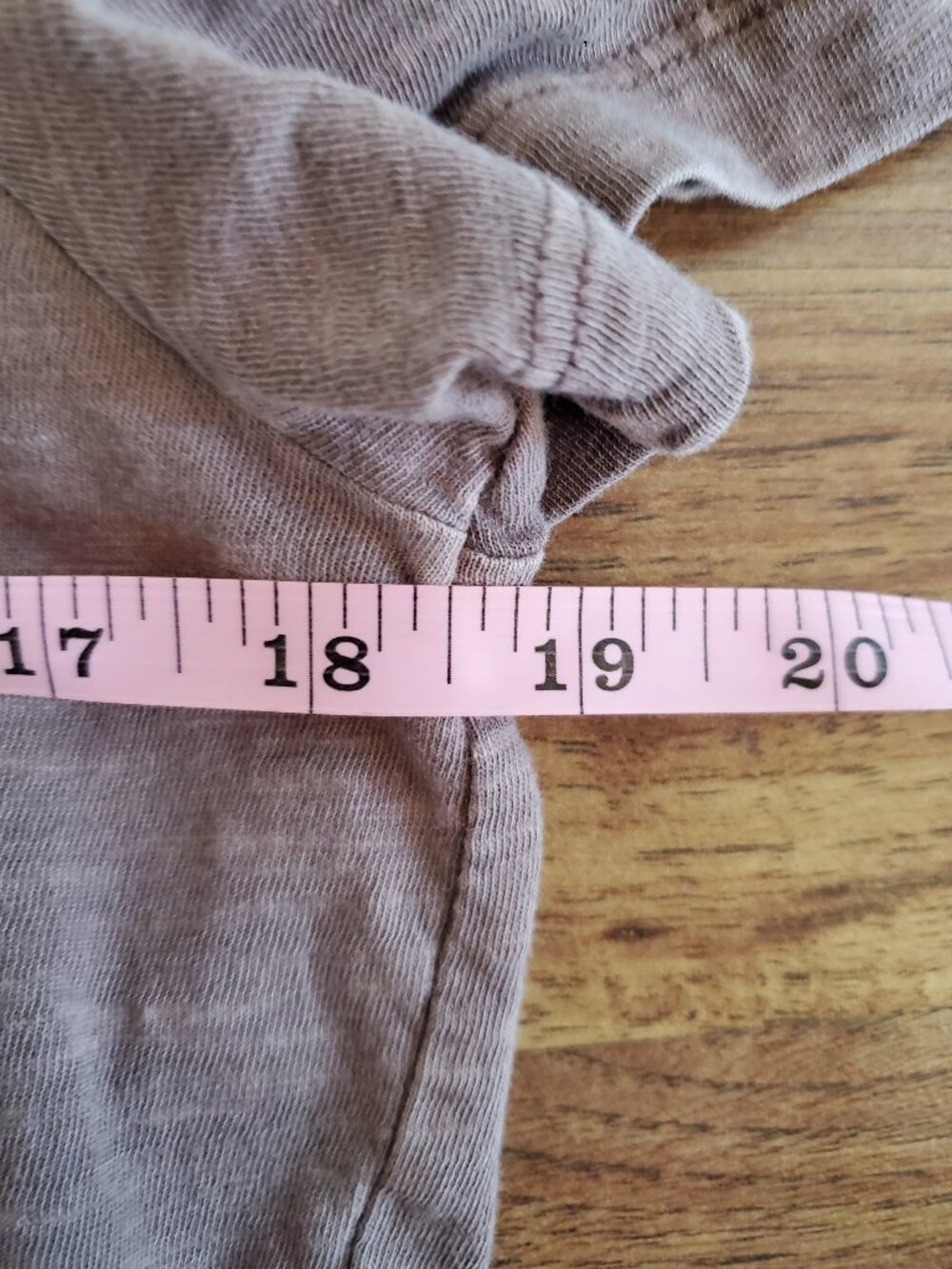 Universal Thread Tee Size Medium Brown Classic Short Sleeve - Picture 5 of 6